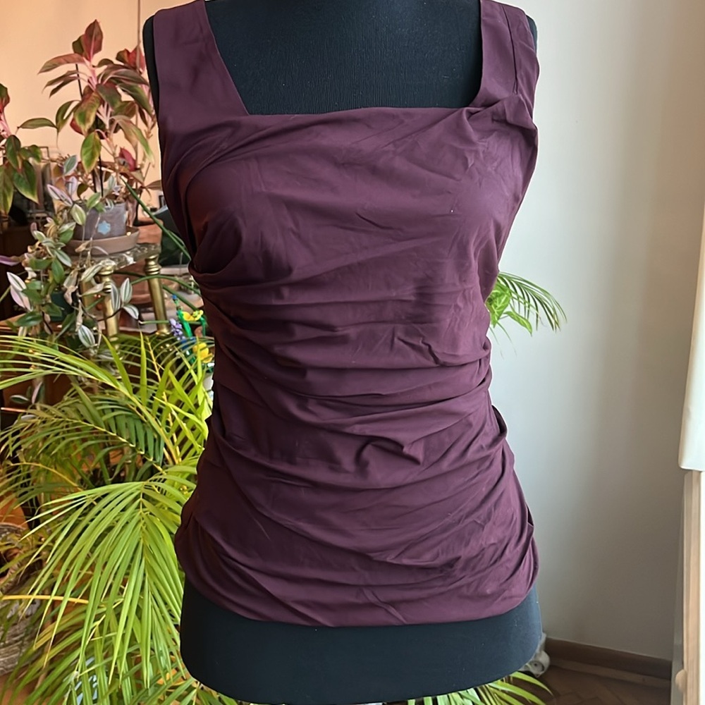 Ann Taylor burgundy sleeveless top - Picture 2 of 6
